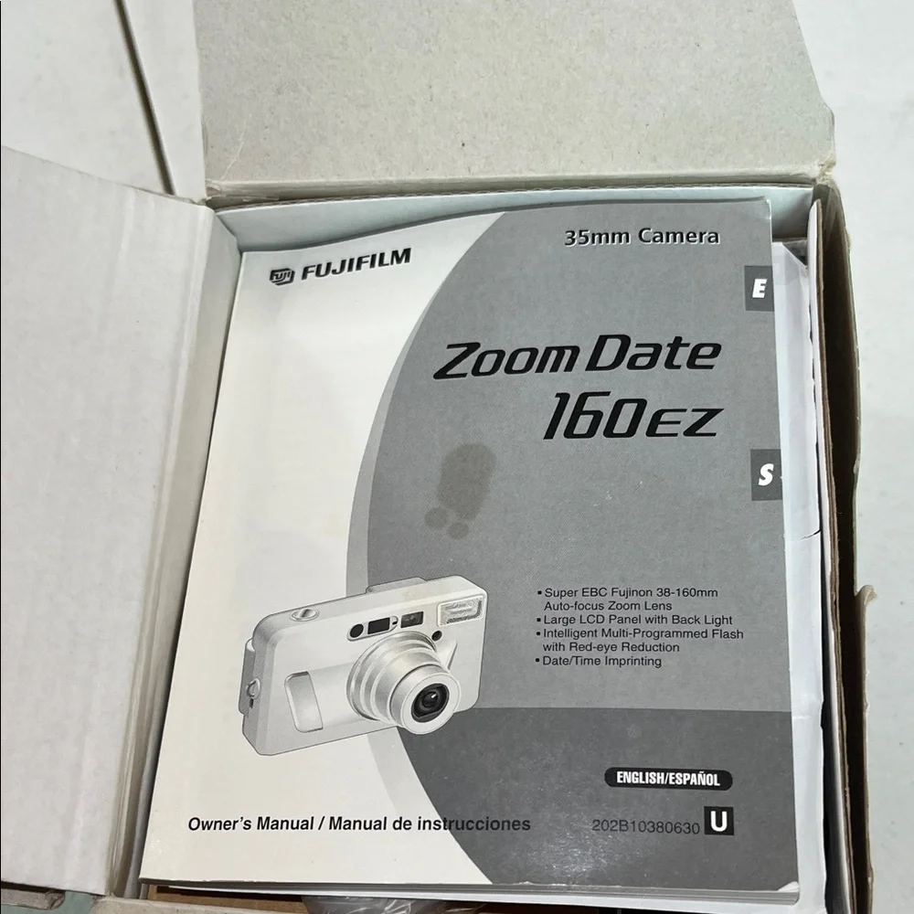 Fujifilm Zoom Date 160EZ 35mm Silver Camera